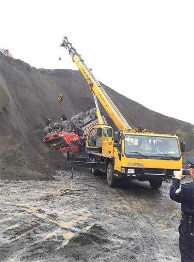 河口区上犹道路救援